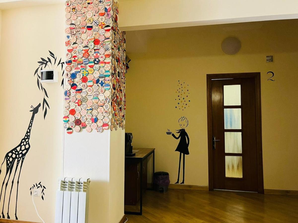 Arevahostel&Apartment Erévan Extérieur photo