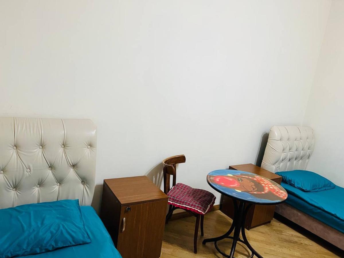 Arevahostel&Apartment Erévan Extérieur photo